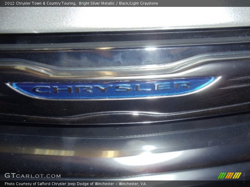 Bright Silver Metallic / Black/Light Graystone 2012 Chrysler Town & Country Touring