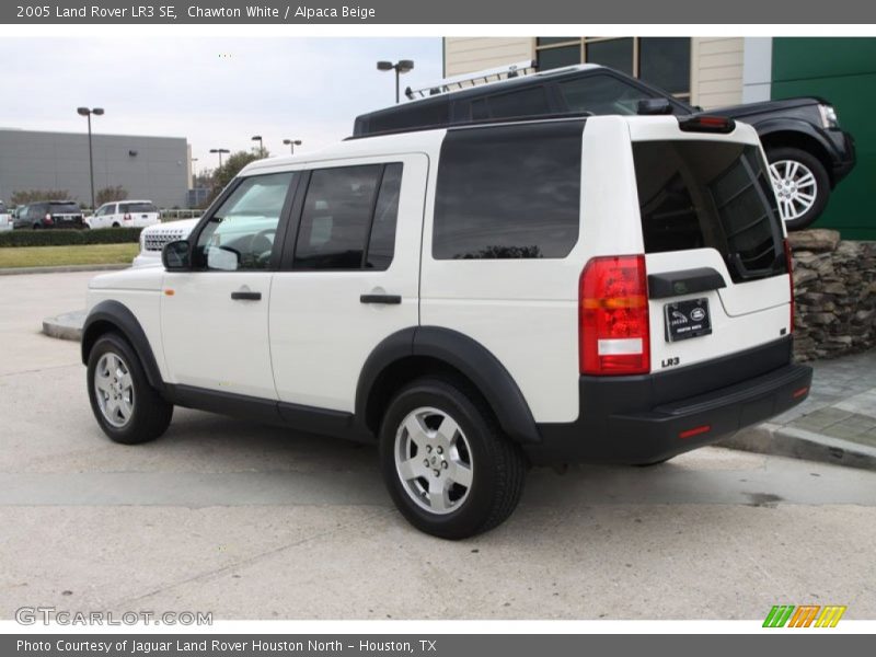 Chawton White / Alpaca Beige 2005 Land Rover LR3 SE