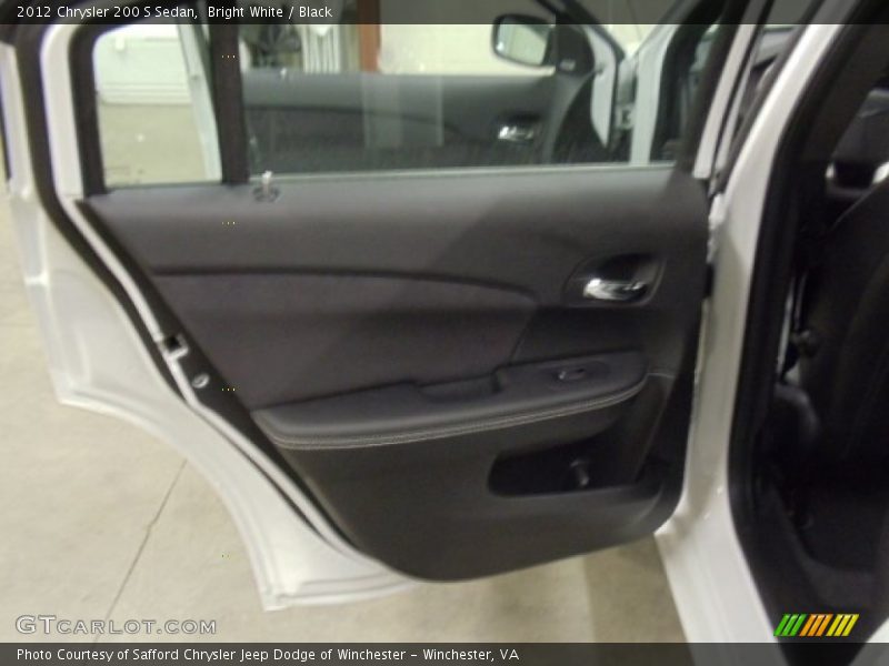 Bright White / Black 2012 Chrysler 200 S Sedan
