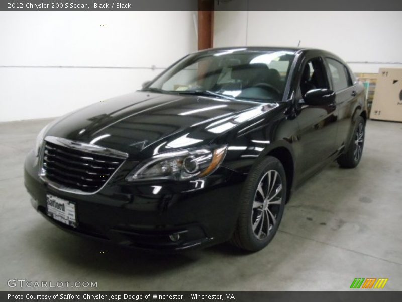 Black / Black 2012 Chrysler 200 S Sedan