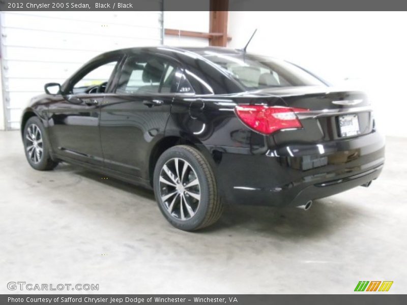 Black / Black 2012 Chrysler 200 S Sedan