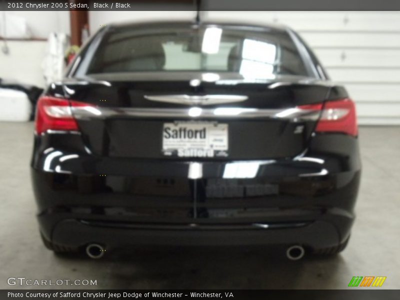 Black / Black 2012 Chrysler 200 S Sedan