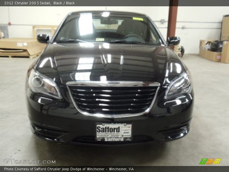 Black / Black 2012 Chrysler 200 S Sedan