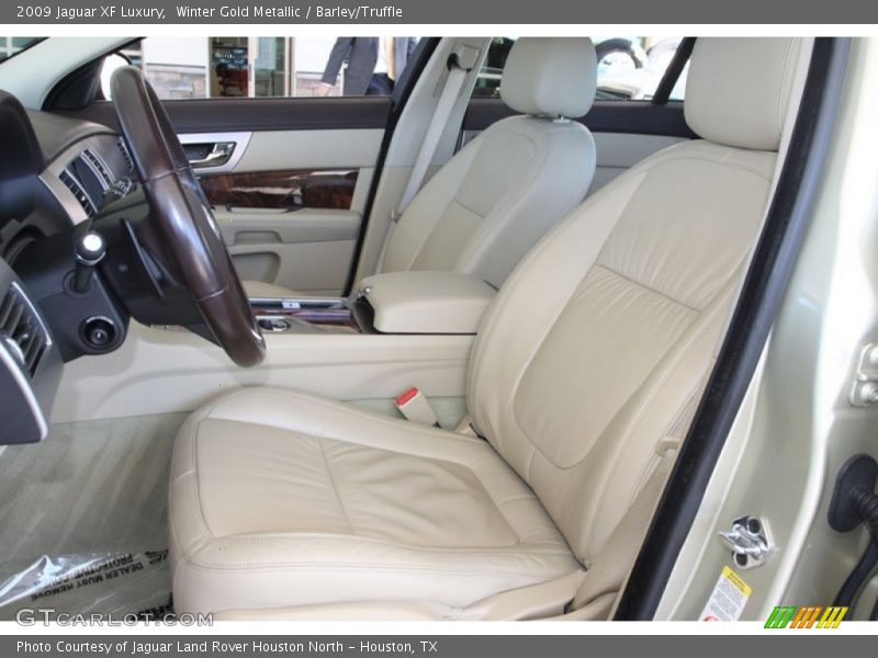 Winter Gold Metallic / Barley/Truffle 2009 Jaguar XF Luxury
