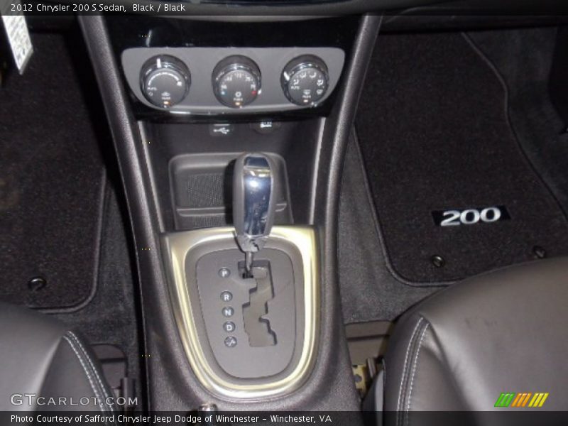 Black / Black 2012 Chrysler 200 S Sedan