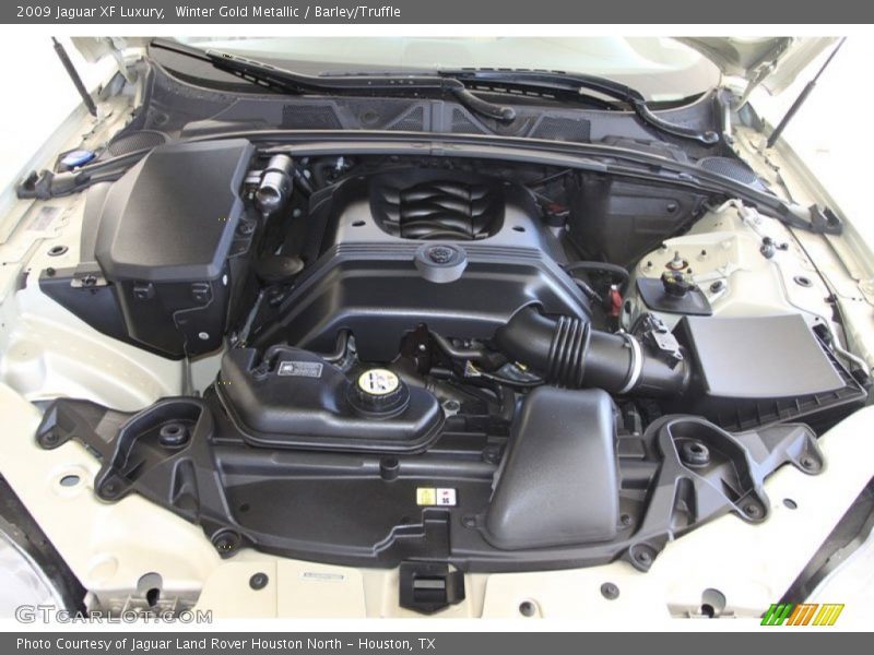 Winter Gold Metallic / Barley/Truffle 2009 Jaguar XF Luxury