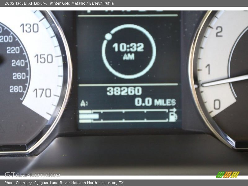 Winter Gold Metallic / Barley/Truffle 2009 Jaguar XF Luxury
