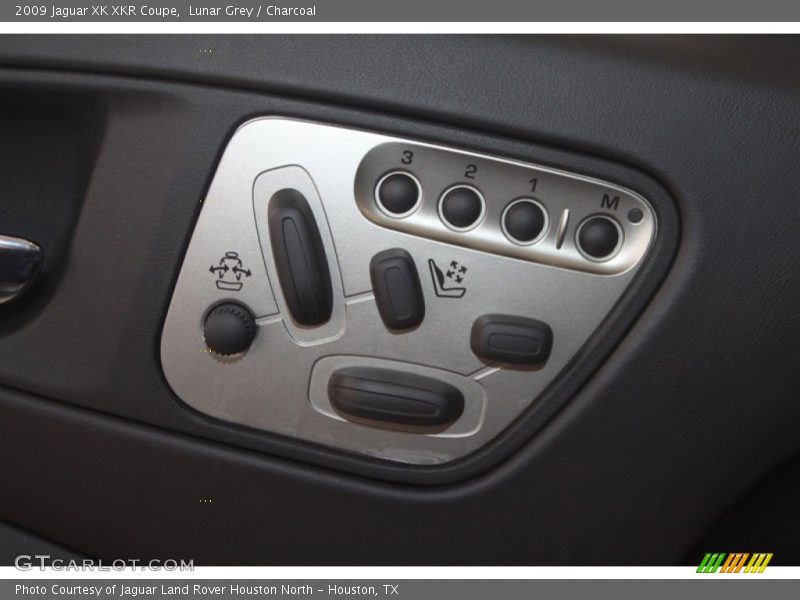 Controls of 2009 XK XKR Coupe