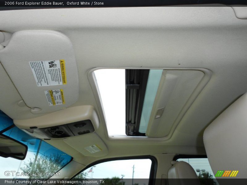 Oxford White / Stone 2006 Ford Explorer Eddie Bauer