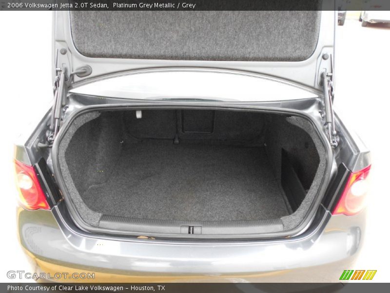 Platinum Grey Metallic / Grey 2006 Volkswagen Jetta 2.0T Sedan