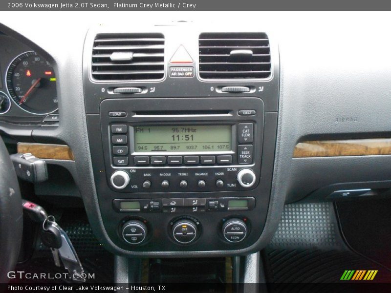 Platinum Grey Metallic / Grey 2006 Volkswagen Jetta 2.0T Sedan