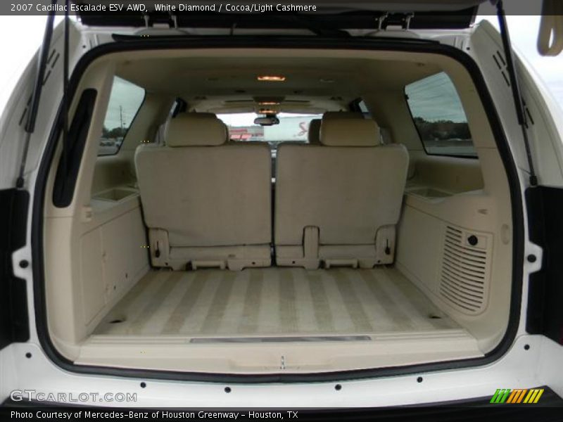 White Diamond / Cocoa/Light Cashmere 2007 Cadillac Escalade ESV AWD