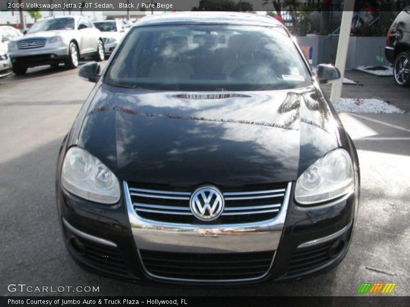 Black / Pure Beige 2006 Volkswagen Jetta 2.0T Sedan