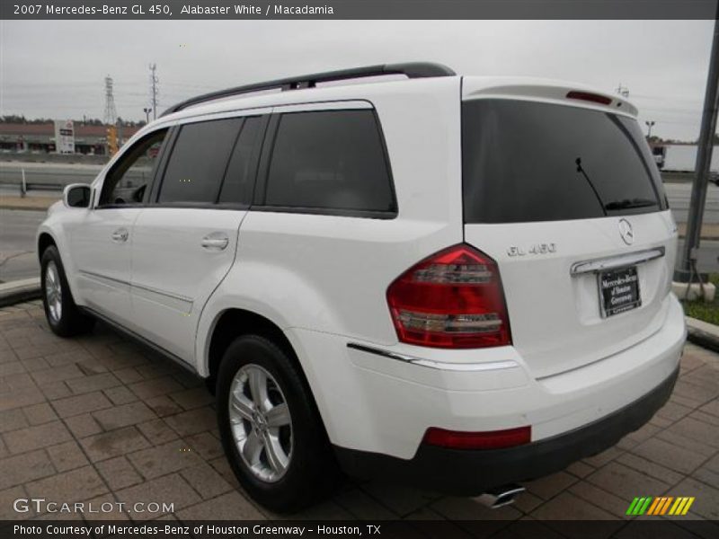Alabaster White / Macadamia 2007 Mercedes-Benz GL 450
