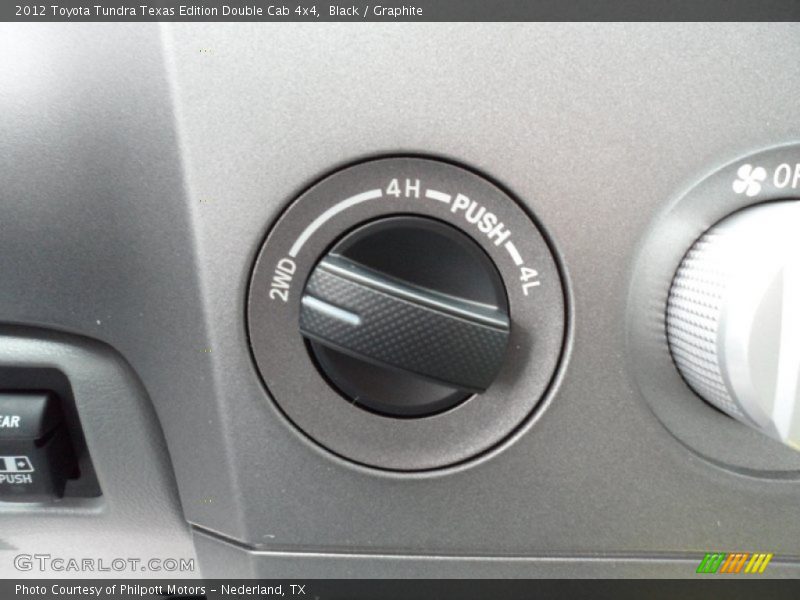 Black / Graphite 2012 Toyota Tundra Texas Edition Double Cab 4x4