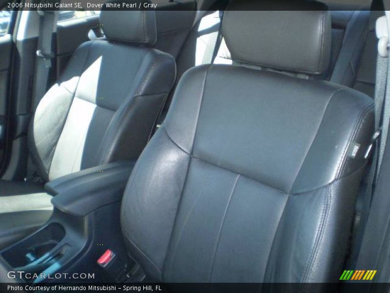 Dover White Pearl / Gray 2006 Mitsubishi Galant SE