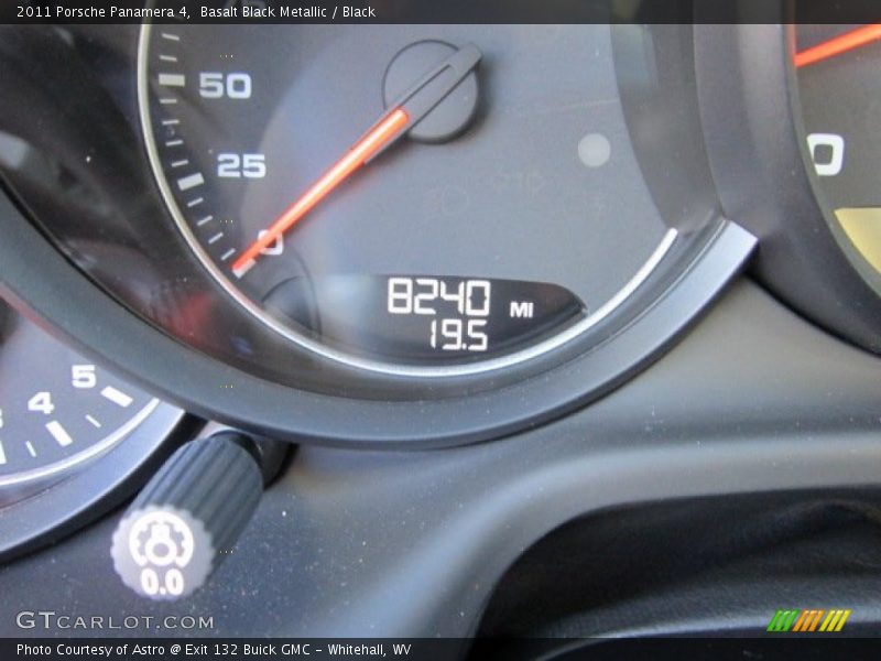 Basalt Black Metallic / Black 2011 Porsche Panamera 4