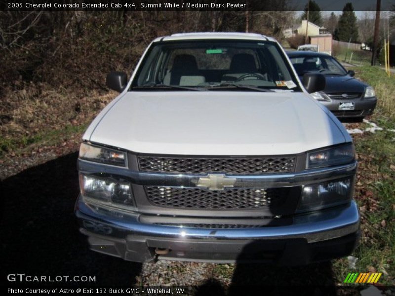 Summit White / Medium Dark Pewter 2005 Chevrolet Colorado Extended Cab 4x4
