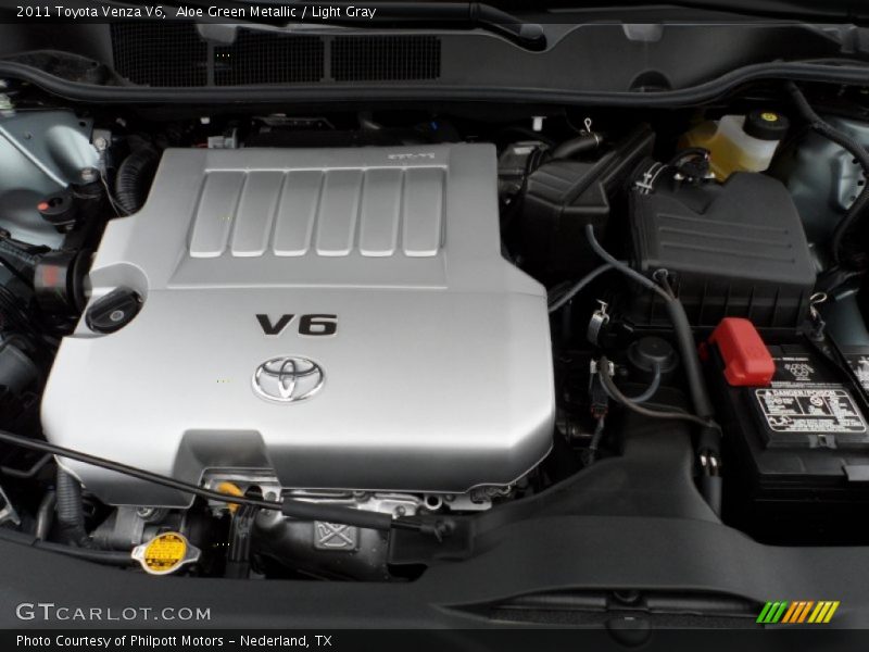Aloe Green Metallic / Light Gray 2011 Toyota Venza V6