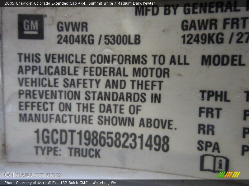 Summit White / Medium Dark Pewter 2005 Chevrolet Colorado Extended Cab 4x4
