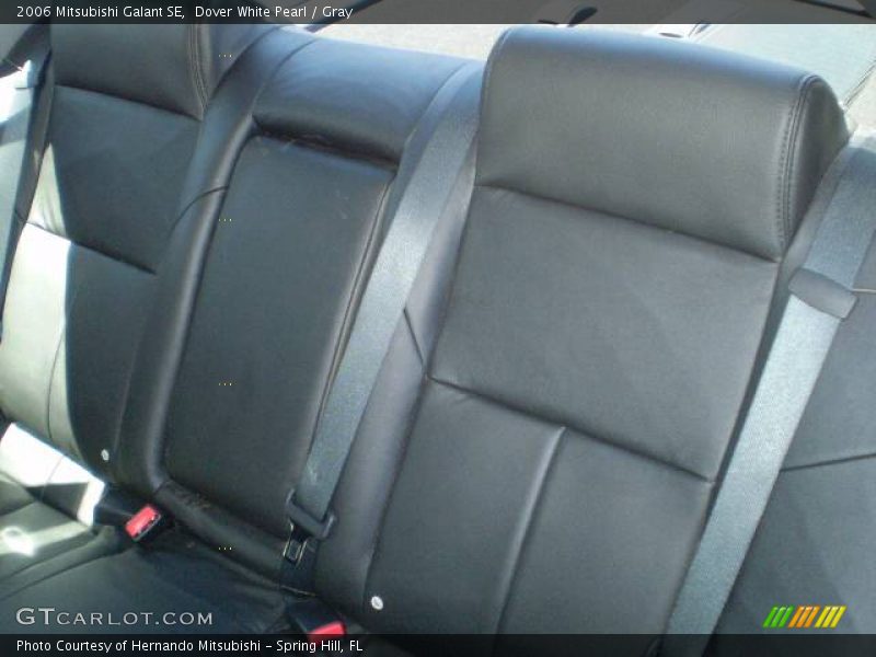 Dover White Pearl / Gray 2006 Mitsubishi Galant SE