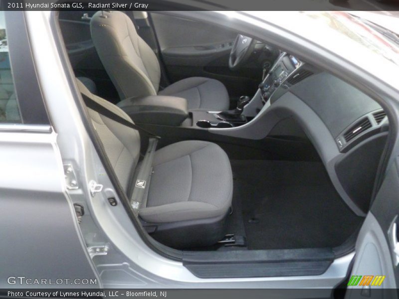Radiant Silver / Gray 2011 Hyundai Sonata GLS