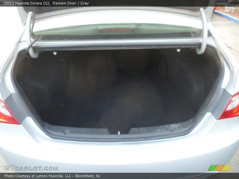 Radiant Silver / Gray 2011 Hyundai Sonata GLS