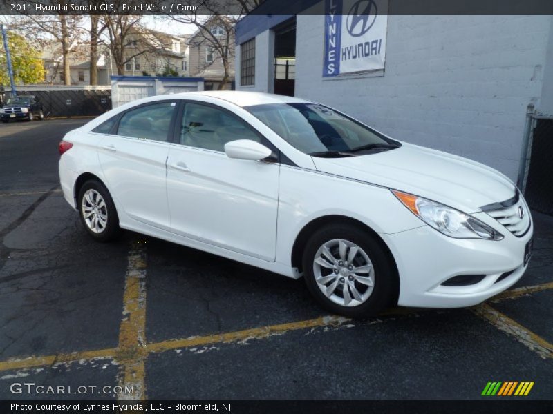 Pearl White / Camel 2011 Hyundai Sonata GLS