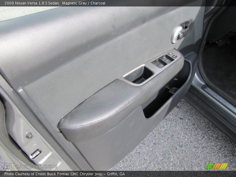 Magnetic Gray / Charcoal 2009 Nissan Versa 1.8 S Sedan