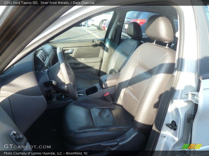 Silver Frost Metallic / Dark Charcoal 2002 Ford Taurus SES