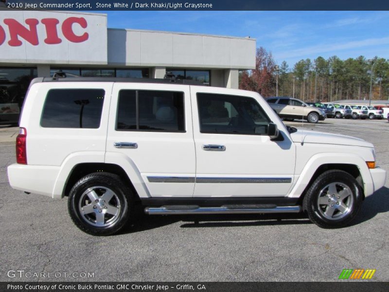 Stone White / Dark Khaki/Light Graystone 2010 Jeep Commander Sport
