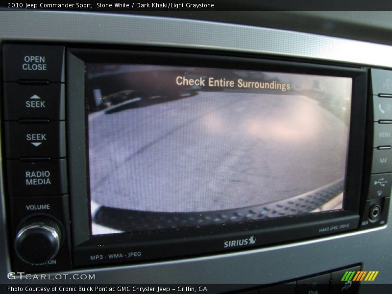 Stone White / Dark Khaki/Light Graystone 2010 Jeep Commander Sport