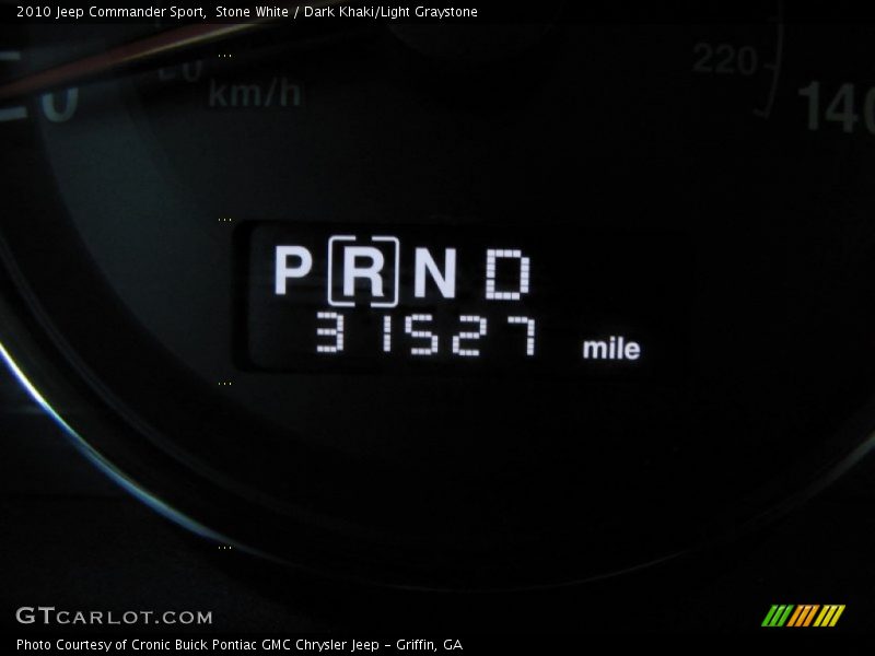 Stone White / Dark Khaki/Light Graystone 2010 Jeep Commander Sport