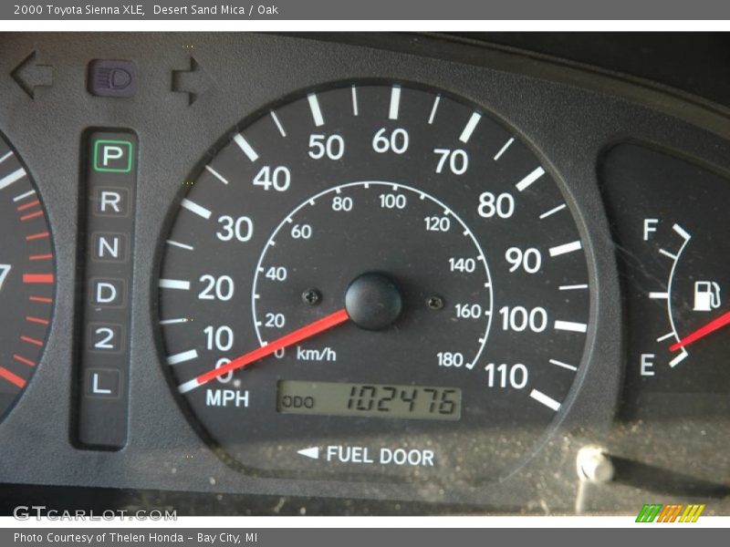 Desert Sand Mica / Oak 2000 Toyota Sienna XLE