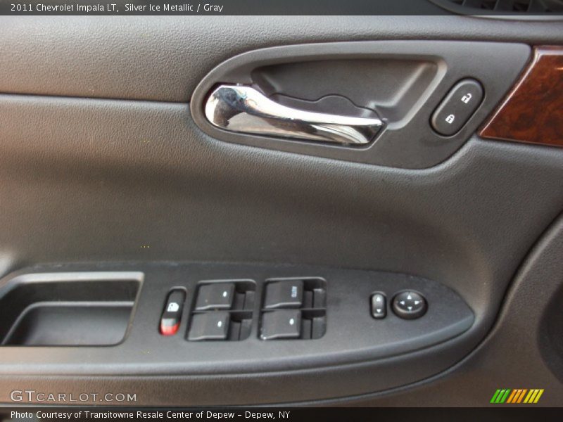 Silver Ice Metallic / Gray 2011 Chevrolet Impala LT