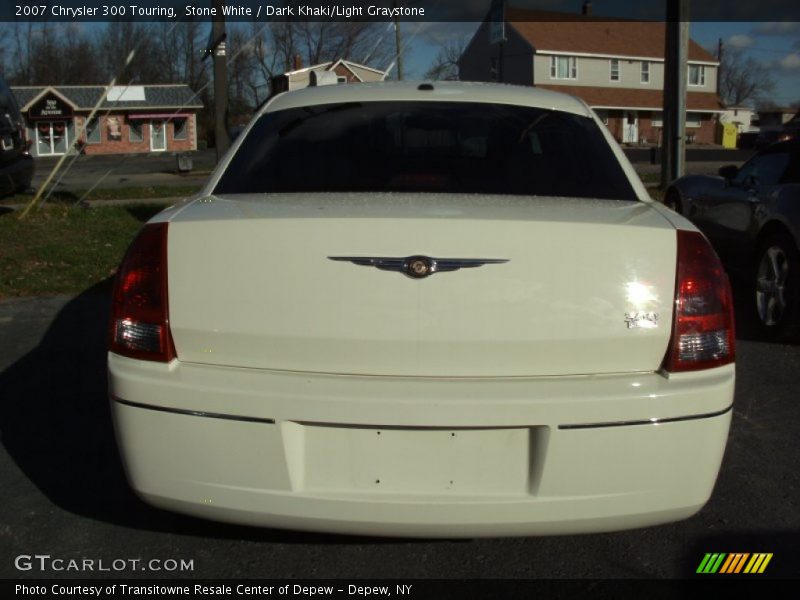Stone White / Dark Khaki/Light Graystone 2007 Chrysler 300 Touring