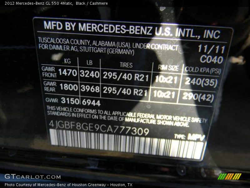 040 - 2012 Mercedes-Benz GL 550 4Matic