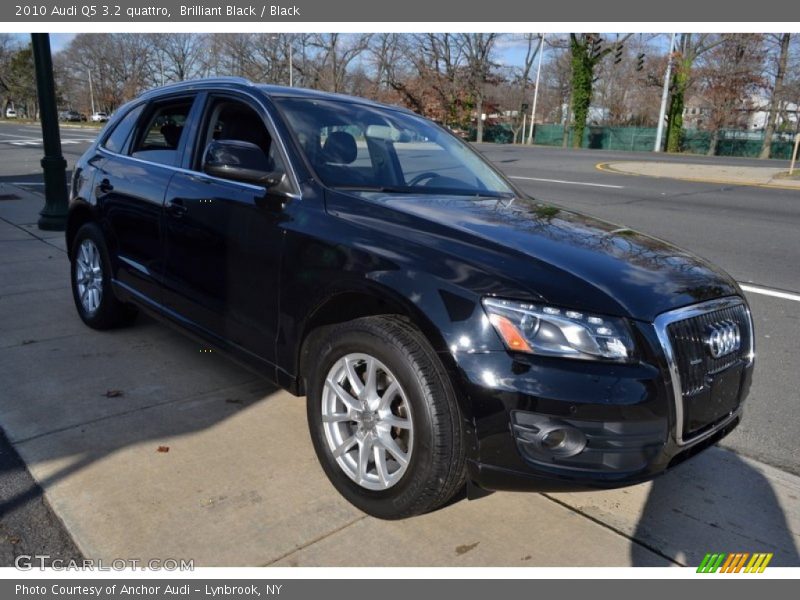 Brilliant Black / Black 2010 Audi Q5 3.2 quattro