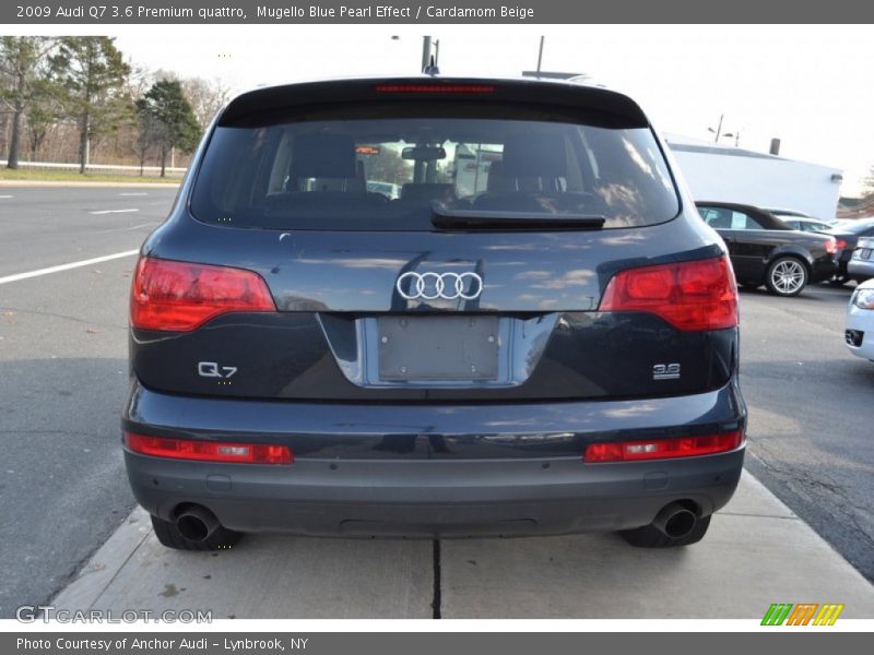 Mugello Blue Pearl Effect / Cardamom Beige 2009 Audi Q7 3.6 Premium quattro