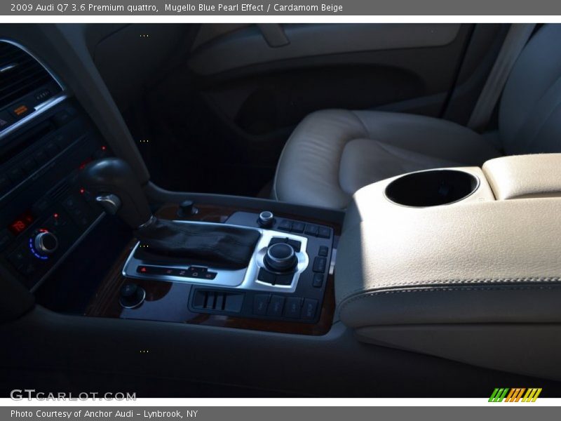Mugello Blue Pearl Effect / Cardamom Beige 2009 Audi Q7 3.6 Premium quattro
