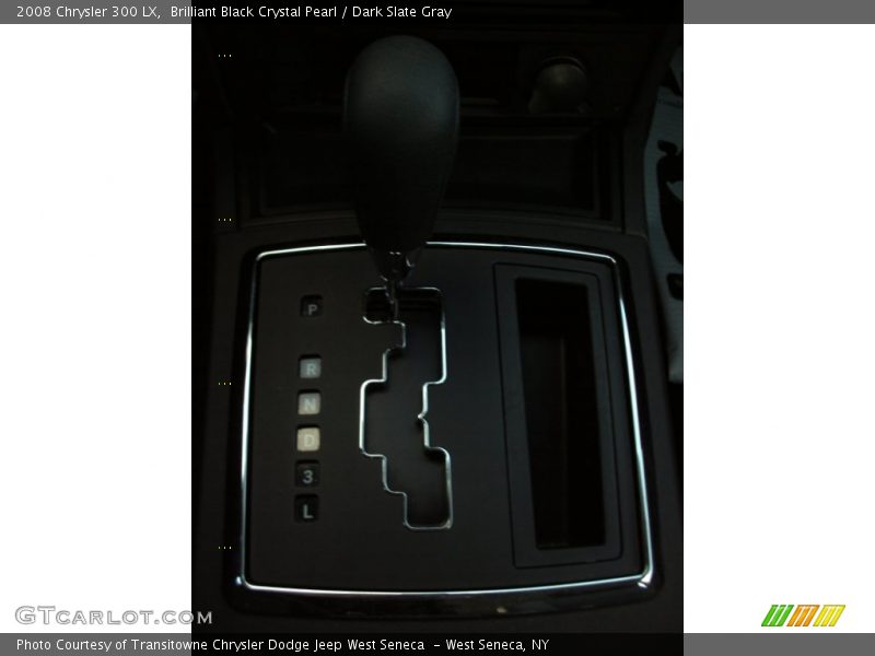 Brilliant Black Crystal Pearl / Dark Slate Gray 2008 Chrysler 300 LX
