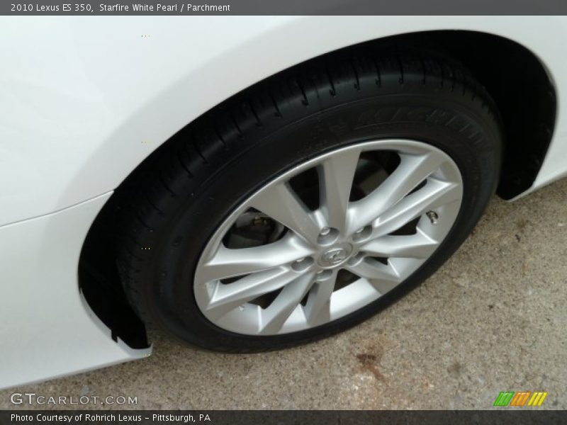 Starfire White Pearl / Parchment 2010 Lexus ES 350