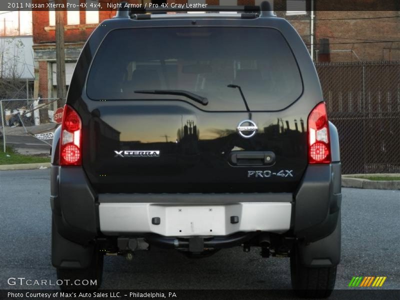 Night Armor / Pro 4X Gray Leather 2011 Nissan Xterra Pro-4X 4x4