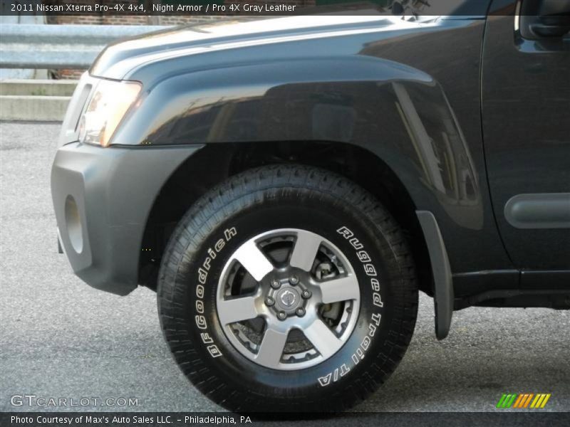 Night Armor / Pro 4X Gray Leather 2011 Nissan Xterra Pro-4X 4x4