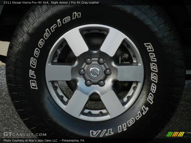 Night Armor / Pro 4X Gray Leather 2011 Nissan Xterra Pro-4X 4x4