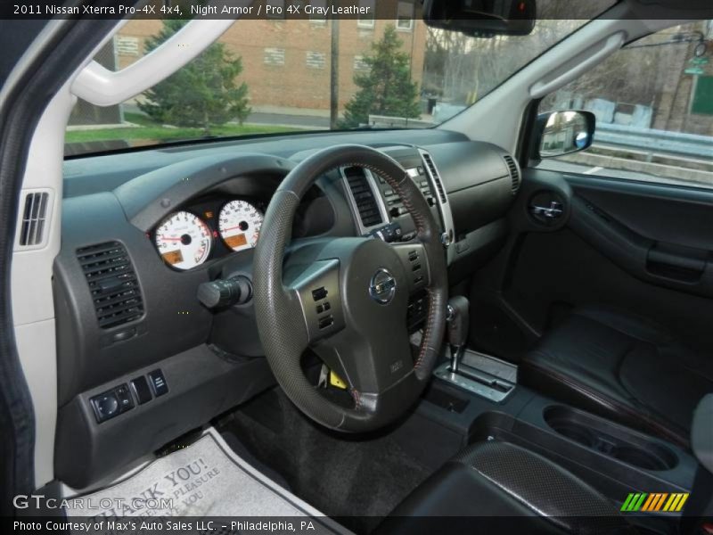Night Armor / Pro 4X Gray Leather 2011 Nissan Xterra Pro-4X 4x4