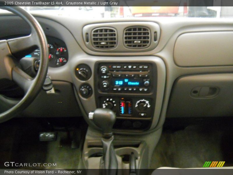 Graystone Metallic / Light Gray 2005 Chevrolet TrailBlazer LS 4x4