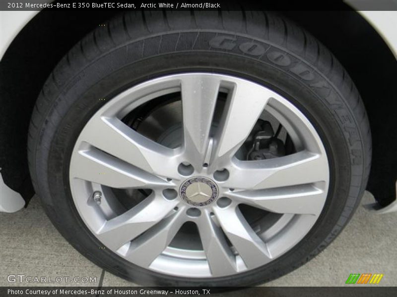  2012 E 350 BlueTEC Sedan Wheel