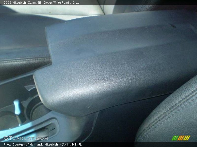 Dover White Pearl / Gray 2006 Mitsubishi Galant SE