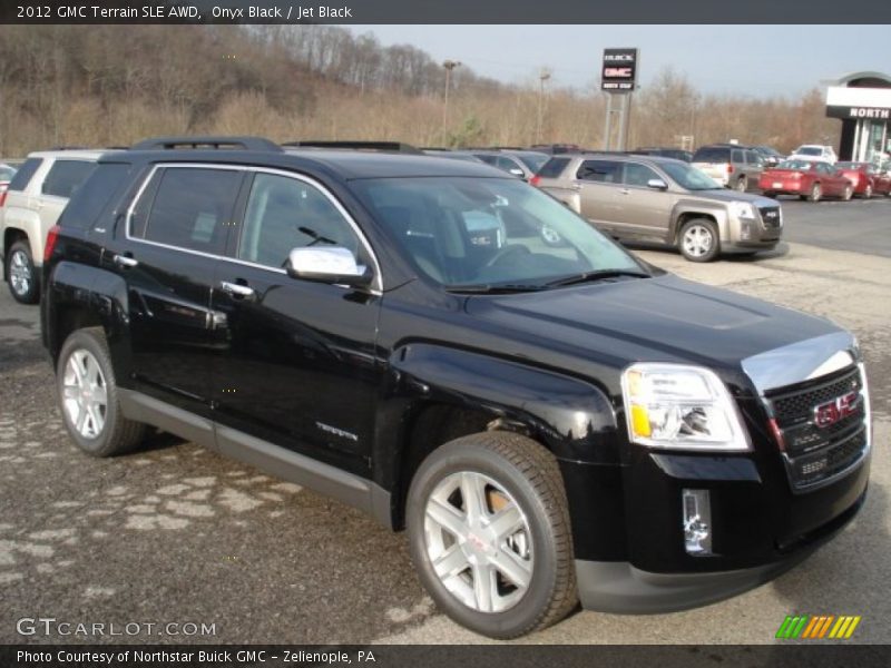 Front 3/4 View of 2012 Terrain SLE AWD